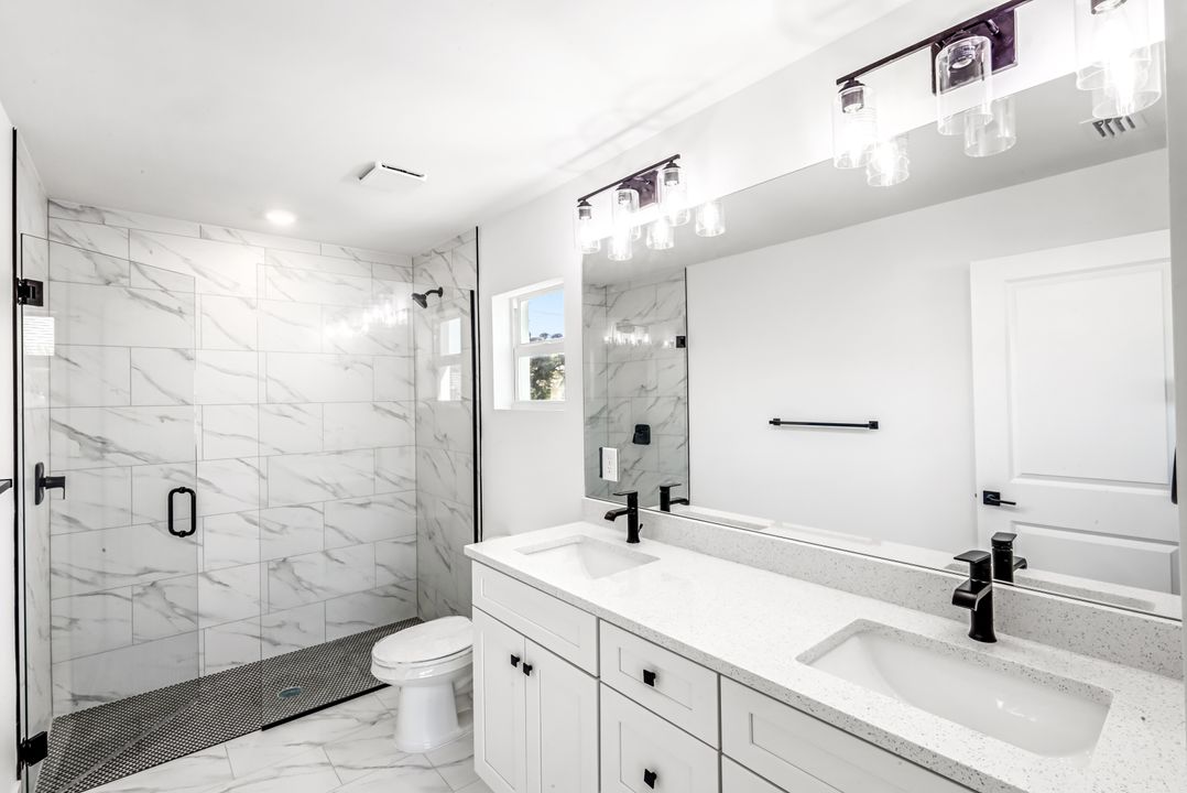 1702 NW 5th Pl, Cape Coral, FL 33993