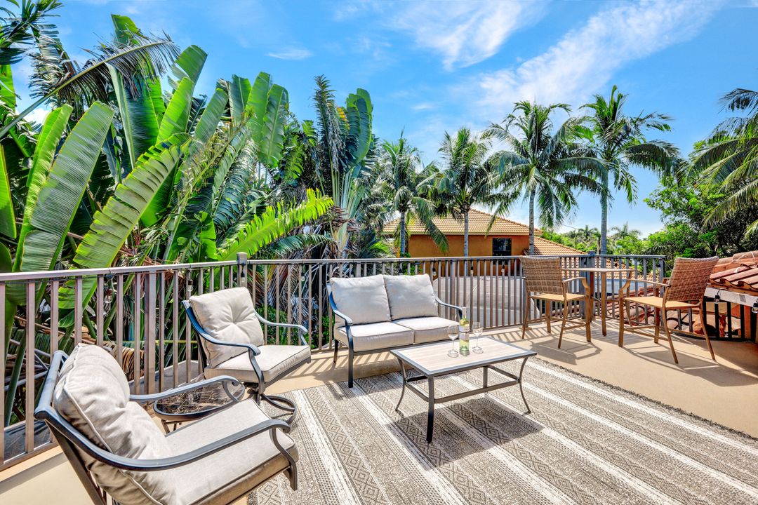 740 Milan Ct, Marco Island, FL 34145