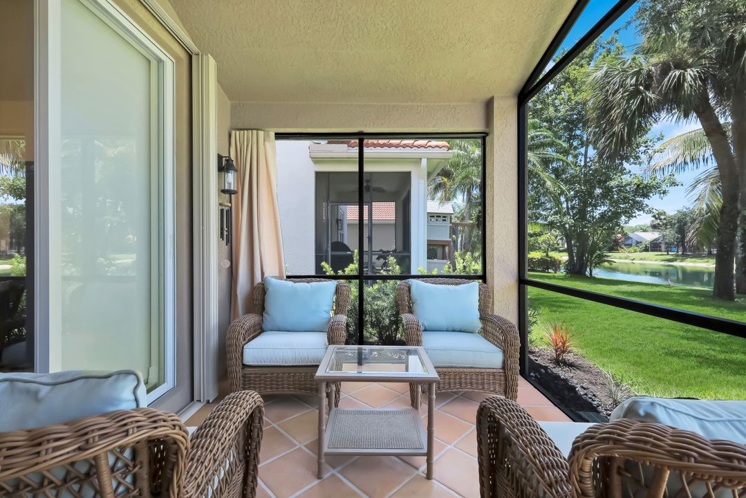 1654 Triangle Palm Terrace, Naples, FL 34119