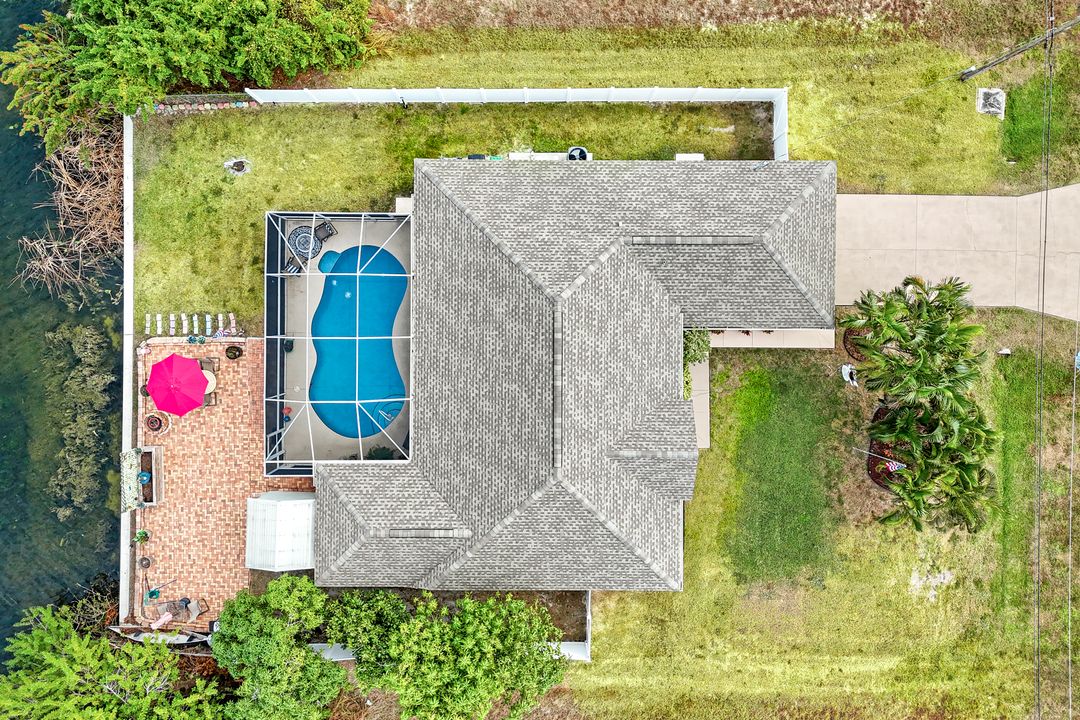 2427 NW 25th St, Cape Coral, FL 33993