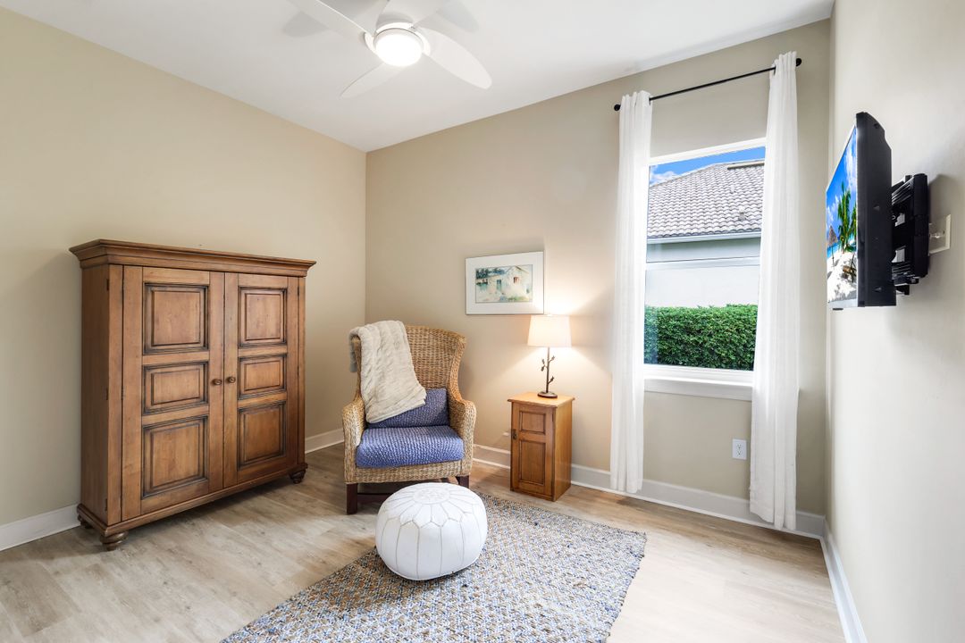 10542 Yorkstone Dr, Bonita Springs, FL 34135