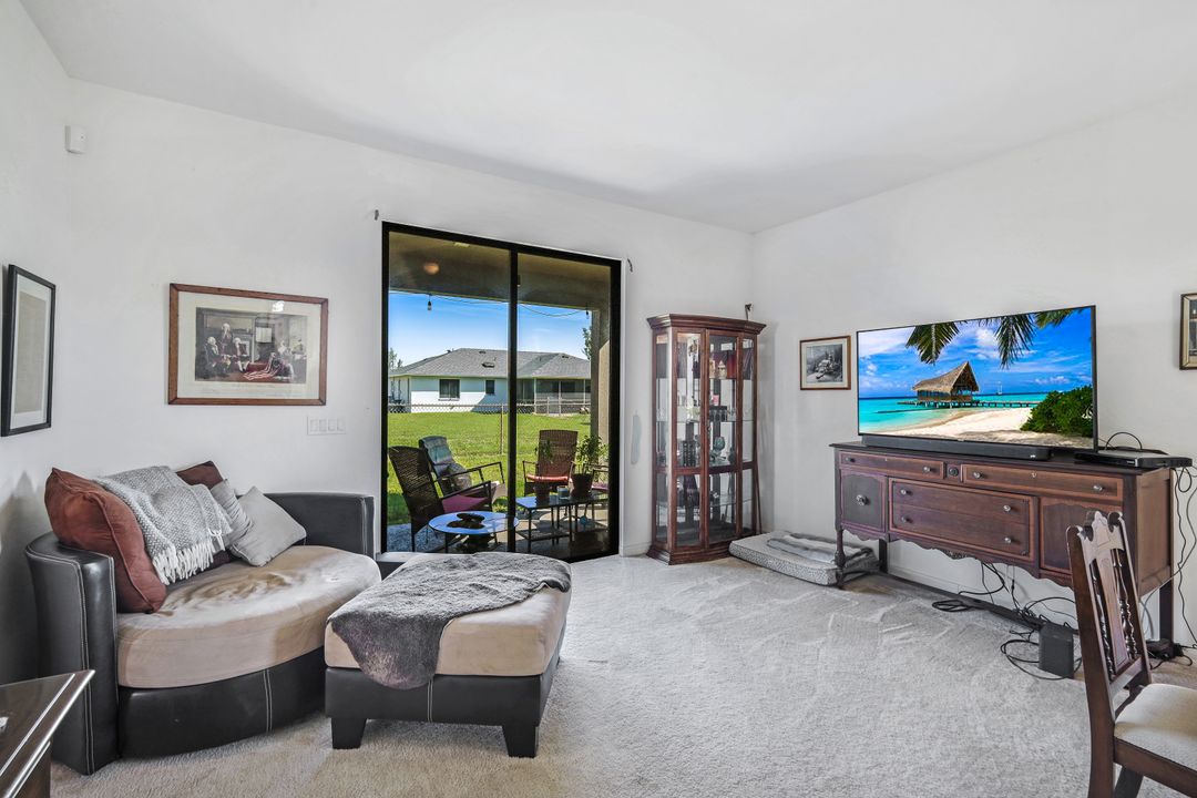 509 SW 28th St, Cape Coral, FL 33914