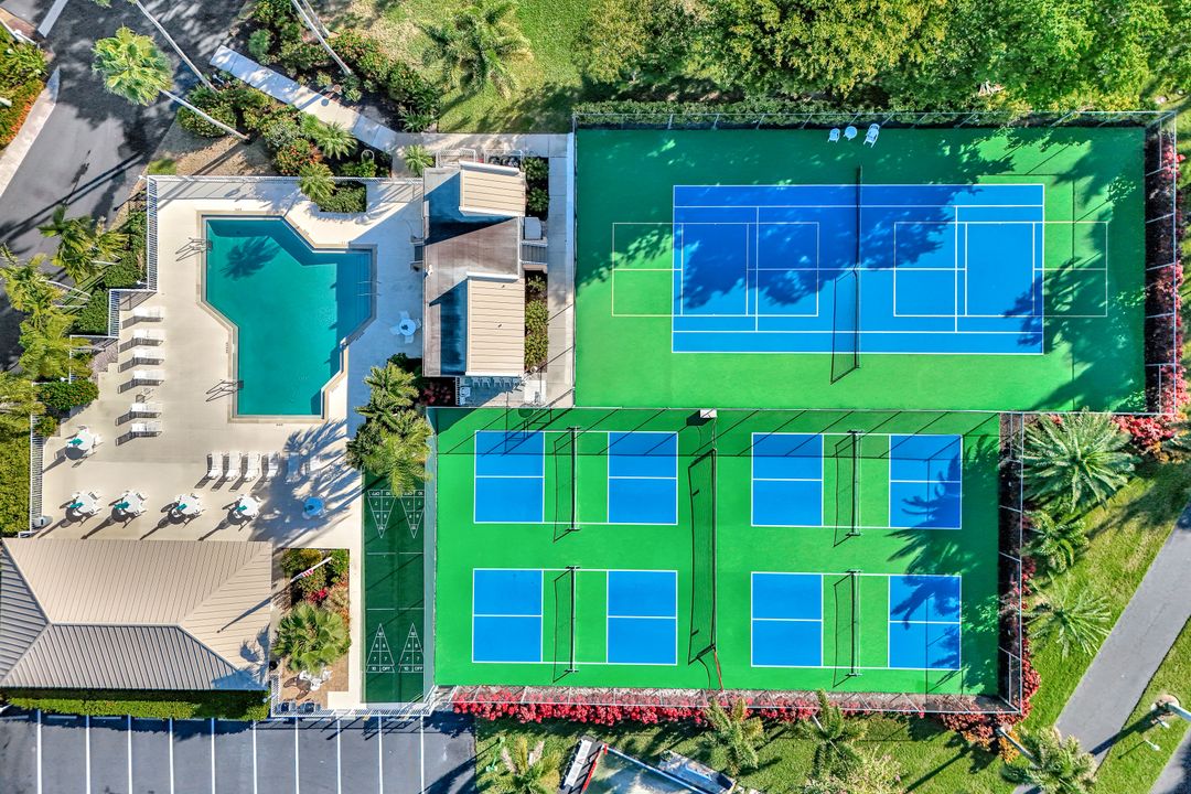 889 Collier Ct #203, Marco Island, FL 34145