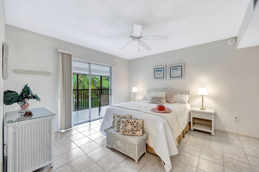 788 Park Shore Dr #E39, Naples, FL 34103