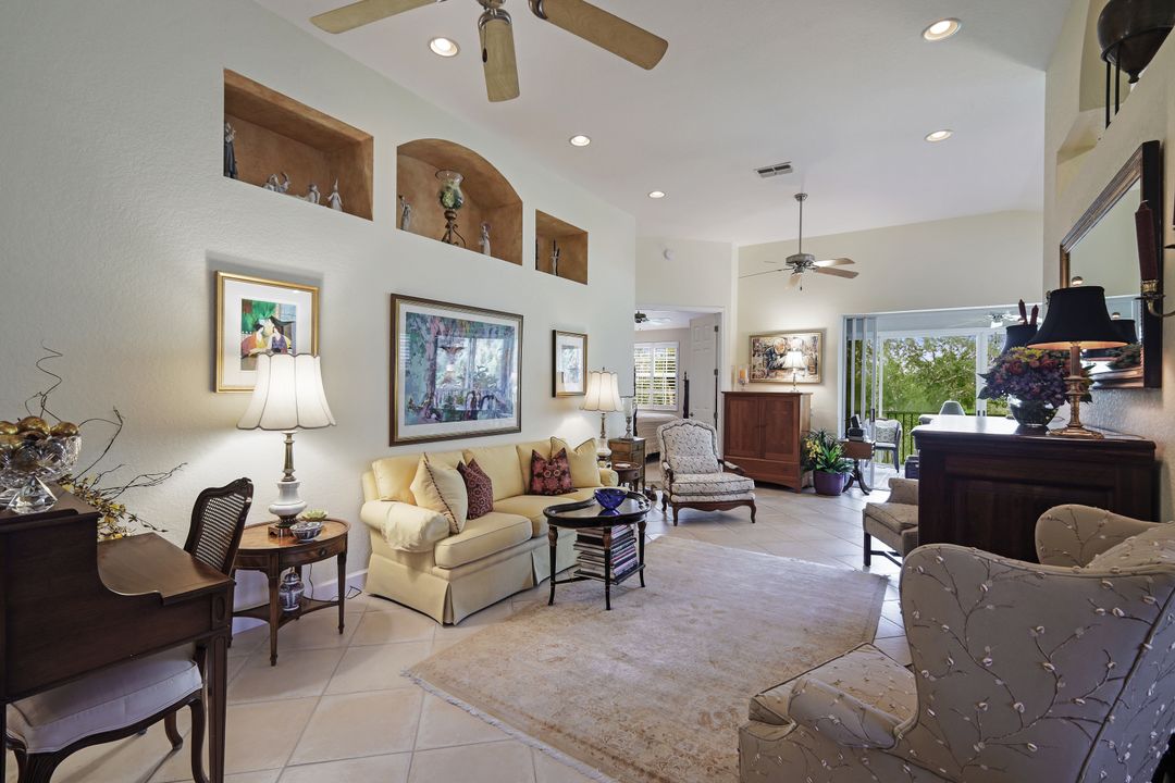 4051 Bayhead Dr #202, Bonita Springs, FL 34134