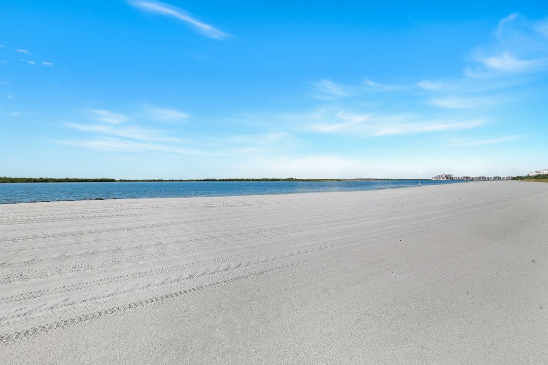 310 Seabreeze Dr, Marco Island, FL 34145