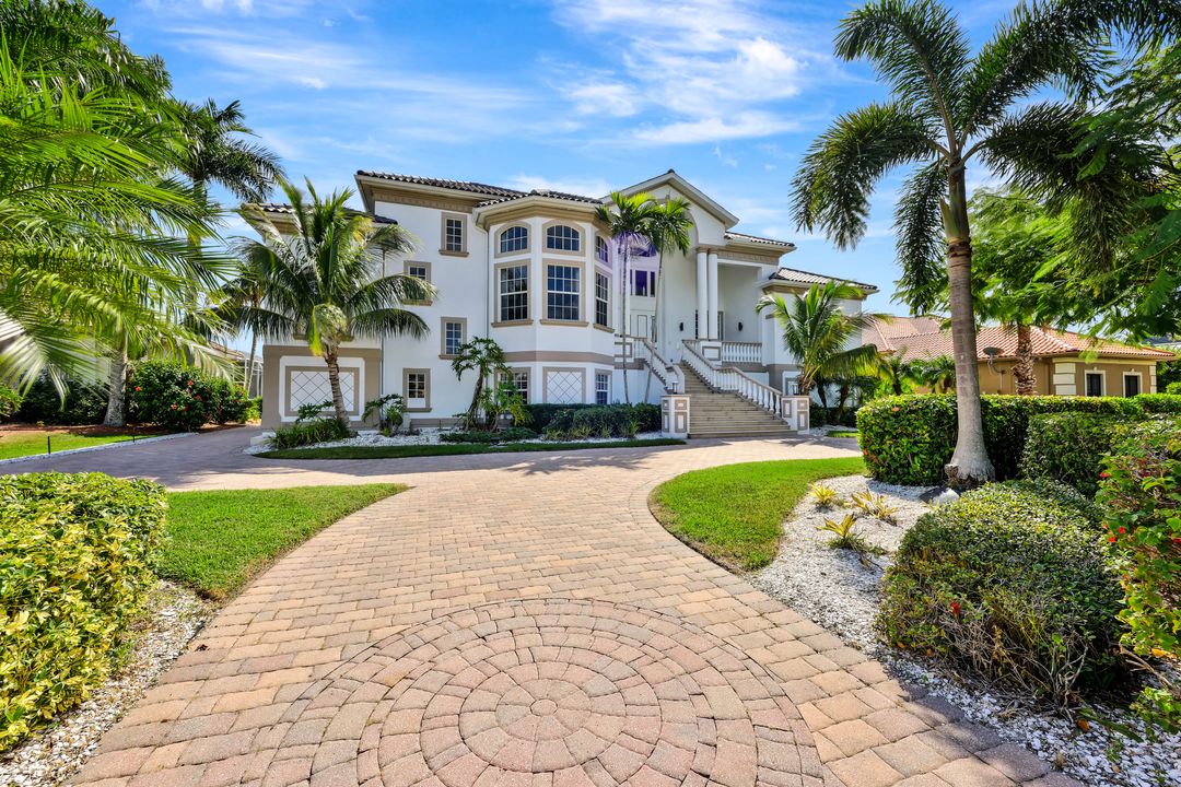 12560 Panasoffkee Dr, North Fort Myers, FL 33903