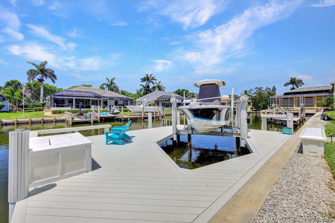 498 N Barfield Dr, Marco Island, FL 34145