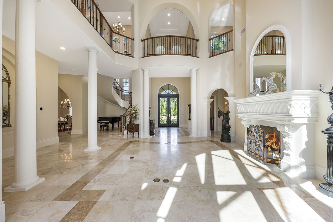 28790 Blaisdell Dr, Naples, FL 34119