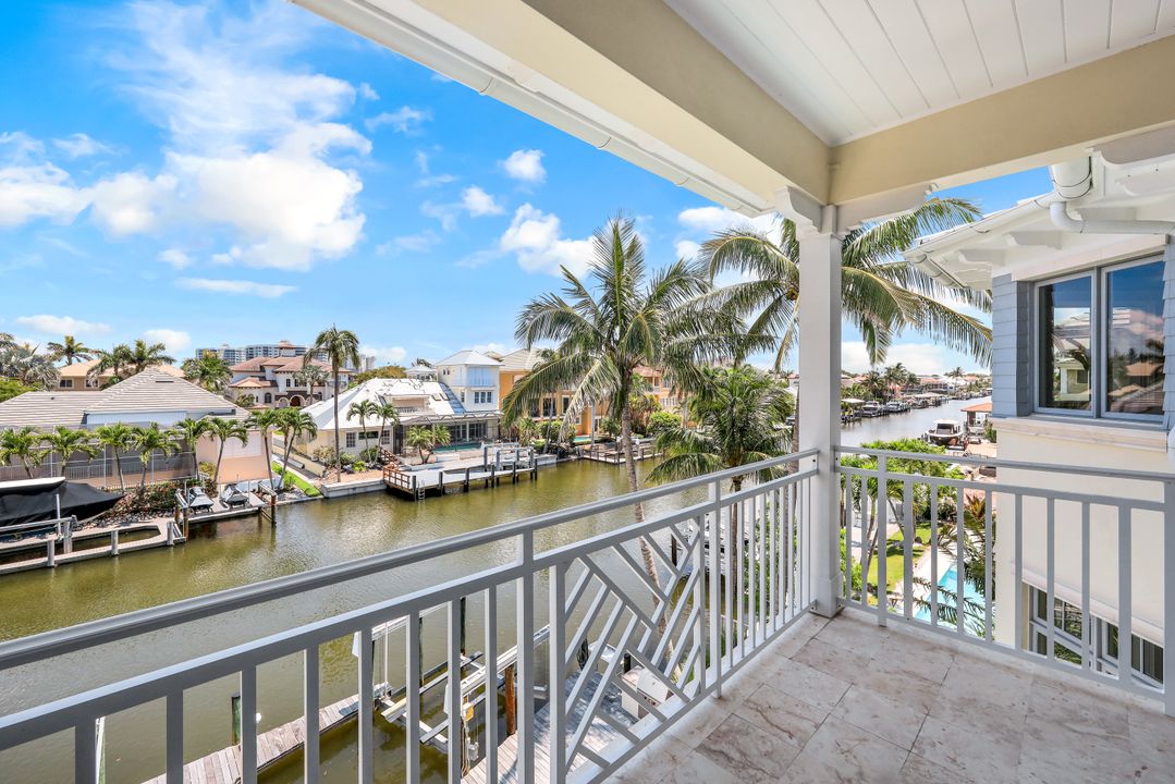 169 Conners Ave, Naples, FL 34108