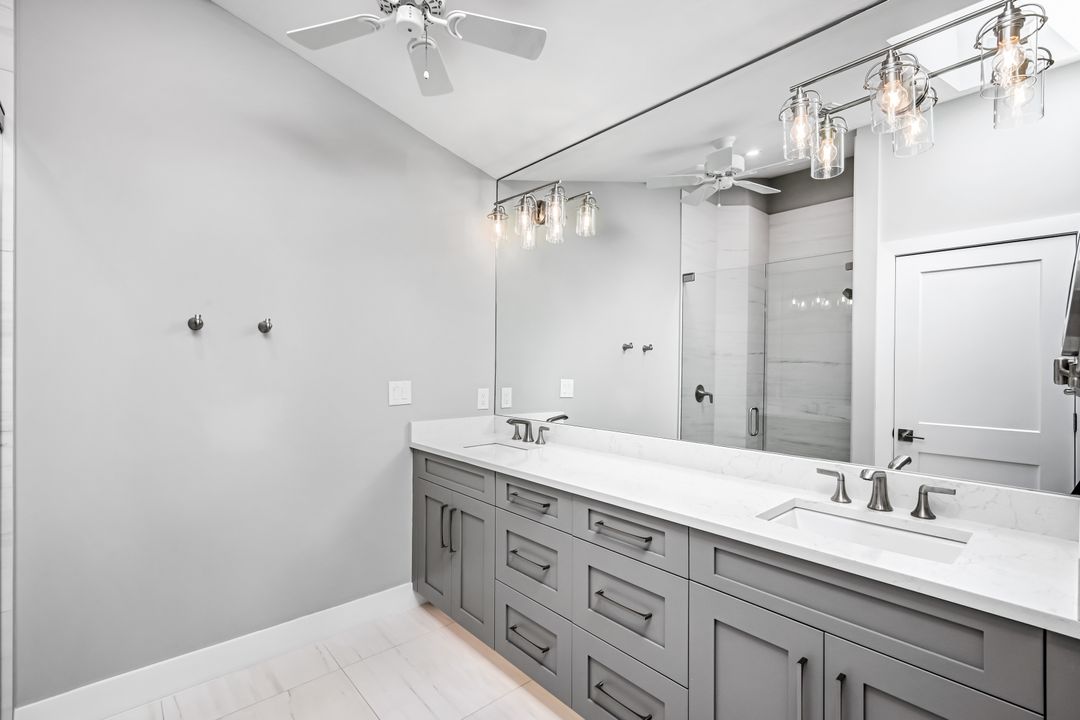 20822 Country Barn Dr, Estero, FL 33928