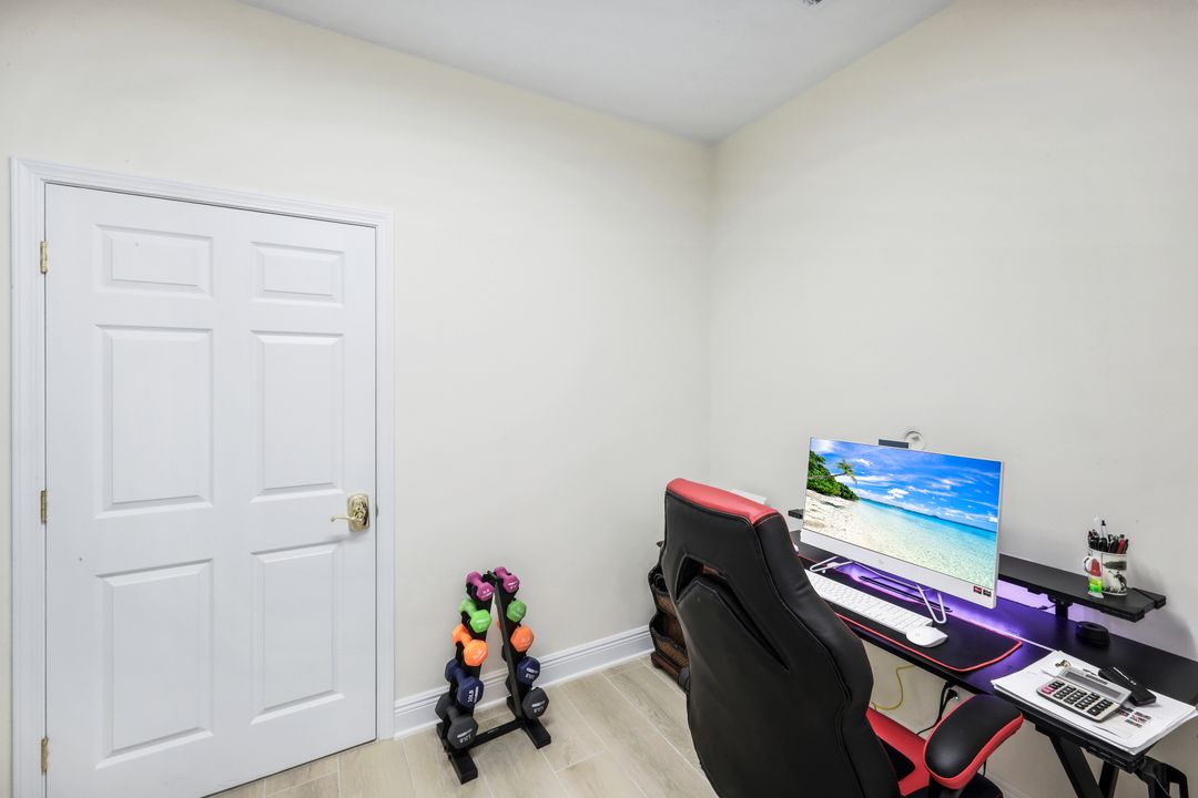 147 Dan River Ct, Marco Island, FL 34145