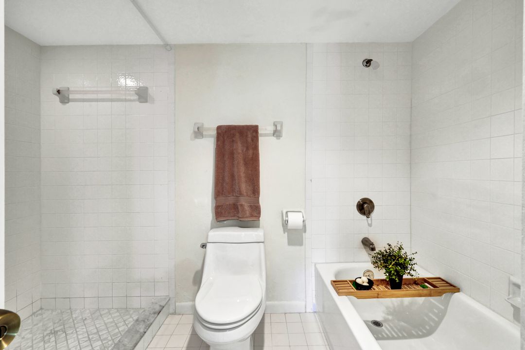 16679 Forest Blvd #204, Fort Myers, FL 33908