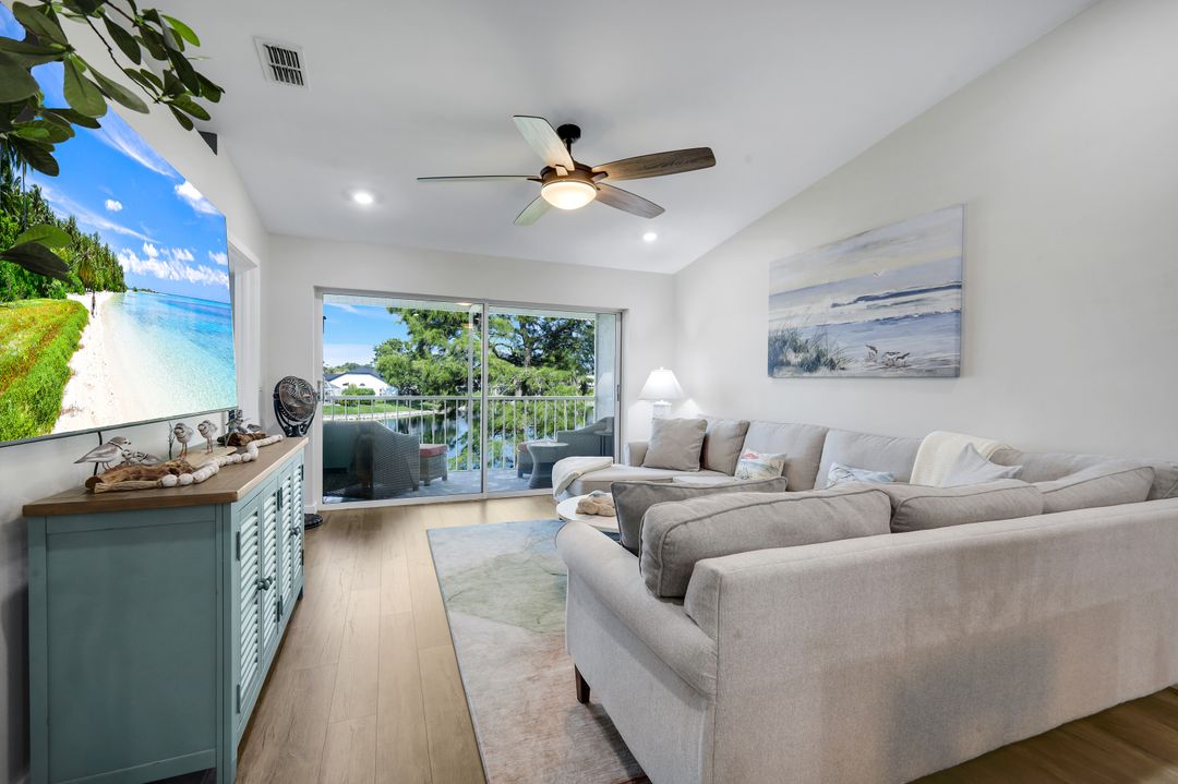 810 New Waterford Dr #203, Naples, FL 34104