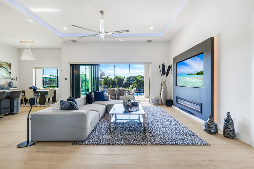 1506 SW 28th St, Cape Coral, FL 33914