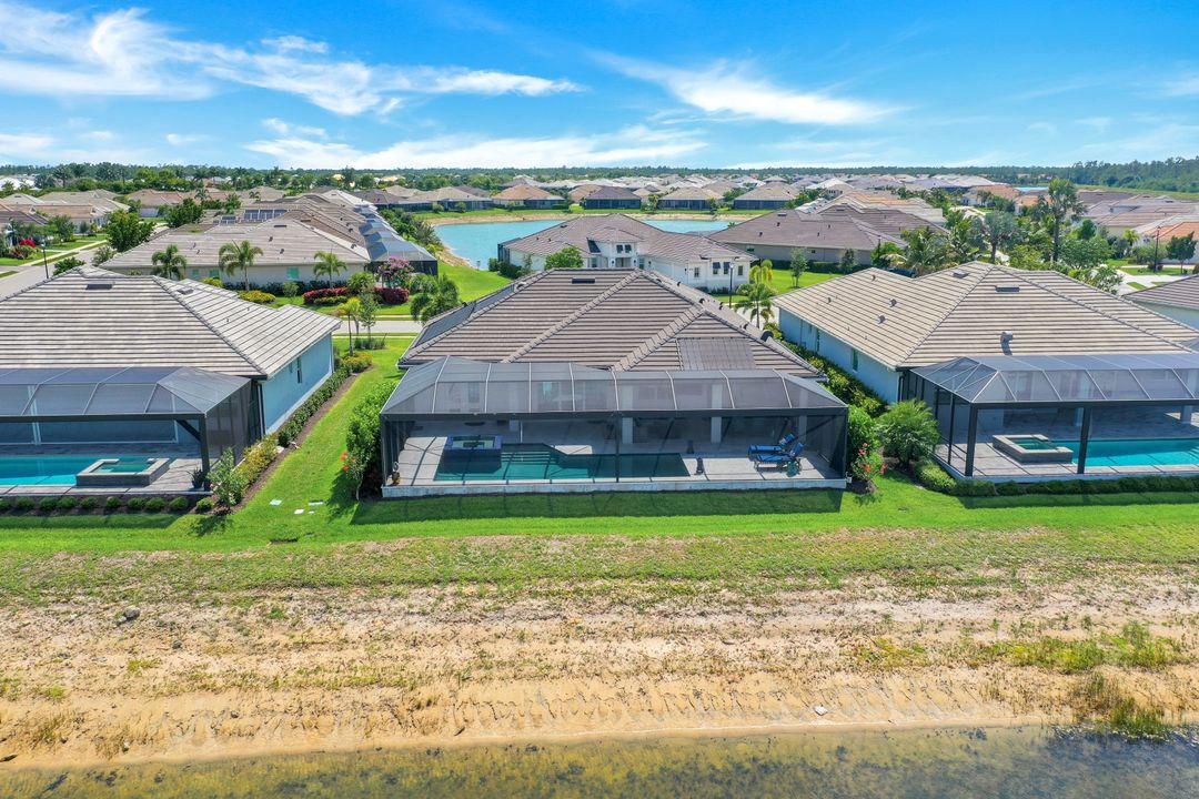 14448 Neptune Ave, Naples, FL 34114