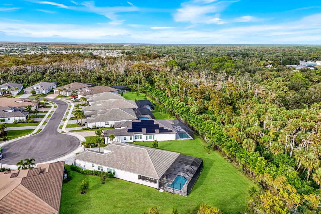 12083 Azalea Wy, Naples, FL 34120