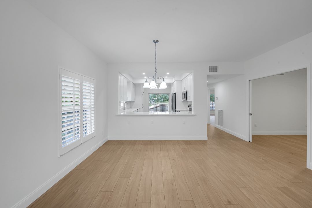 6030 Chardonnay Ln #204, Naples, FL 34119