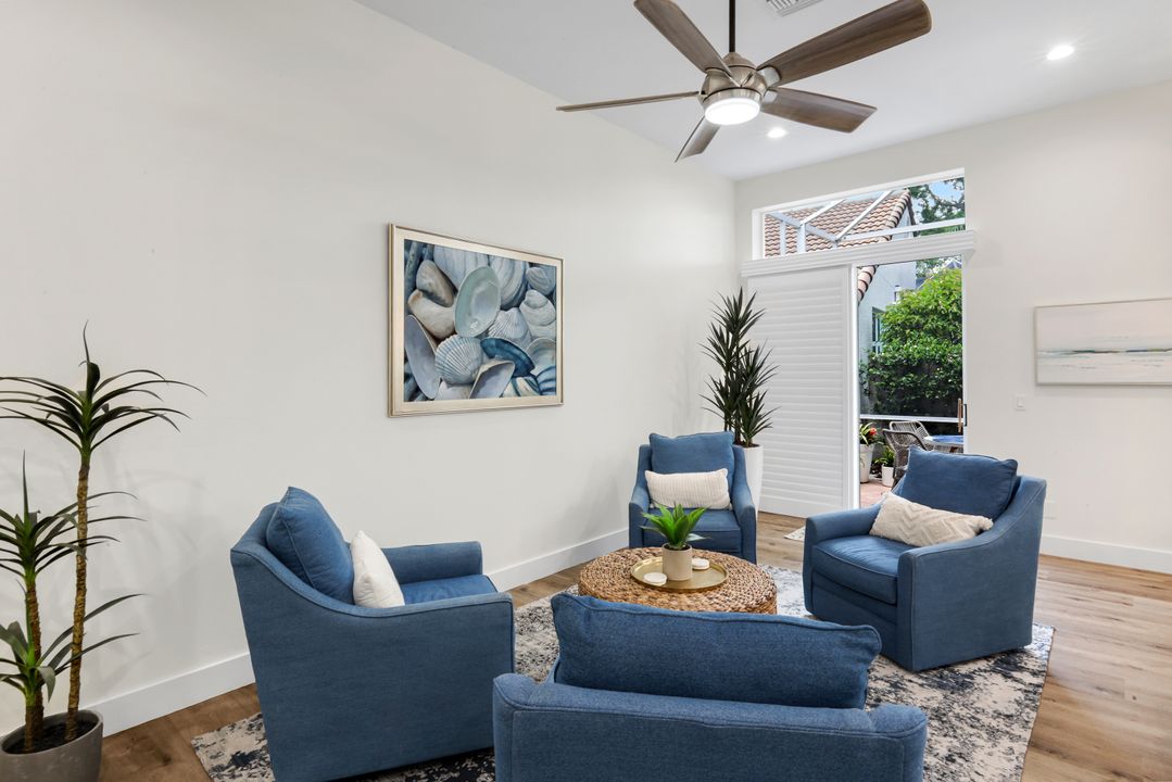 155 San Rafael Ln, Naples, FL 34119