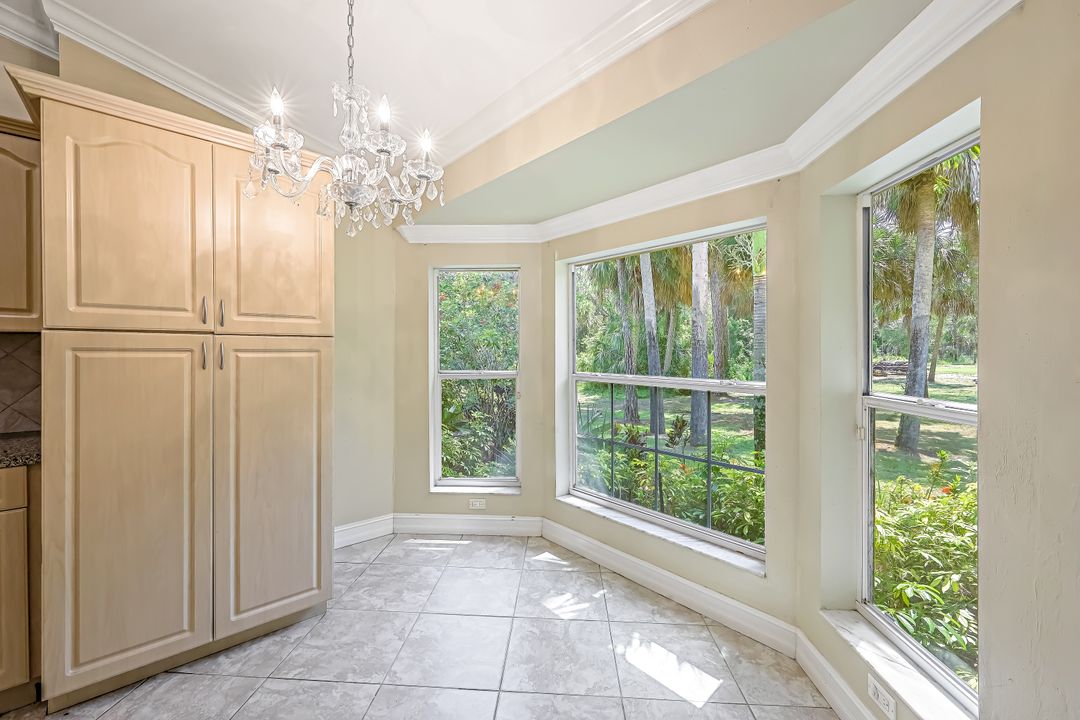 111 2nd St SE, Naples, FL 34117