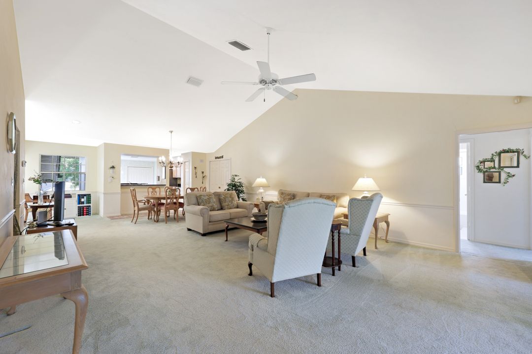 242 Via Perignon, Naples, FL 34119