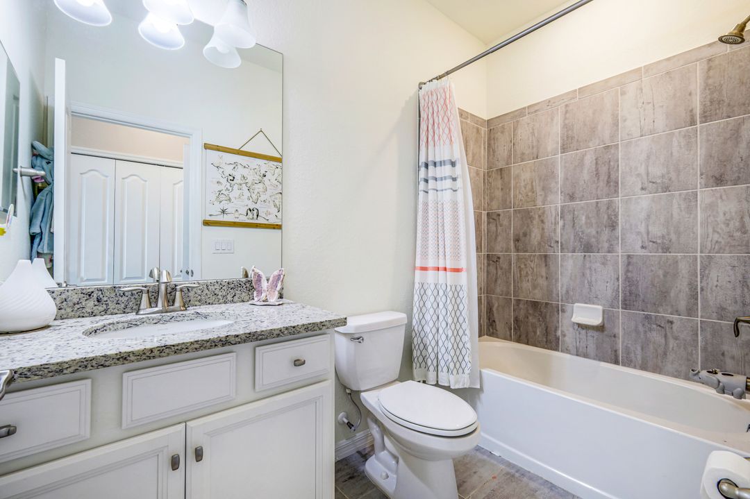 16490 Bonita Landing Cir, Bonita Springs, FL 34135