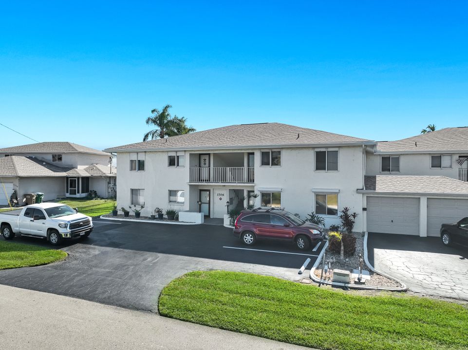 1706 Bikini Ct #202, Cape Coral, FL 33904