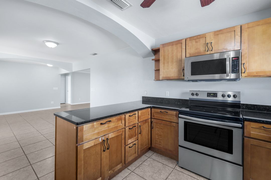 9840 Owlclover St, Fort Myers, FL 33919
