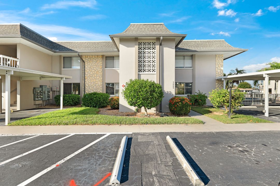 1665 Edith Esplanade #104, Cape Coral, FL 33904