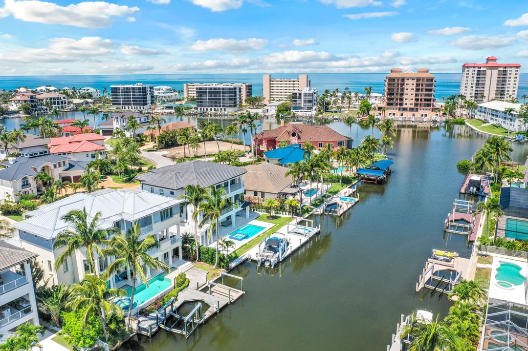 169 Conners Ave, Naples, FL 34108