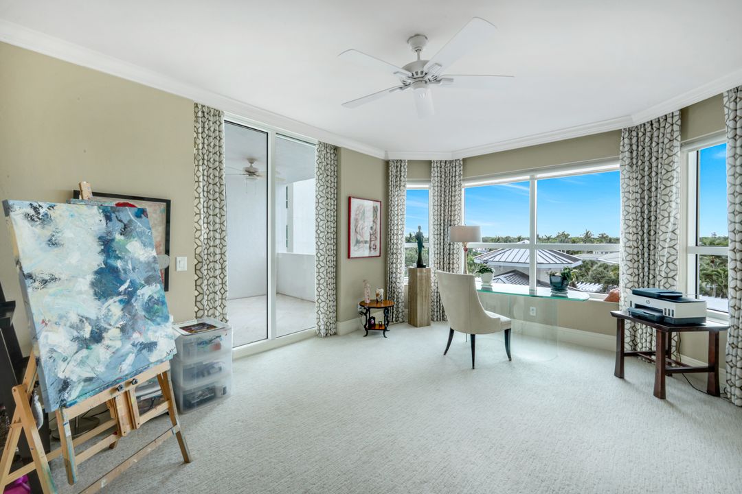 285 Grande Way #503, Naples, FL 34110
