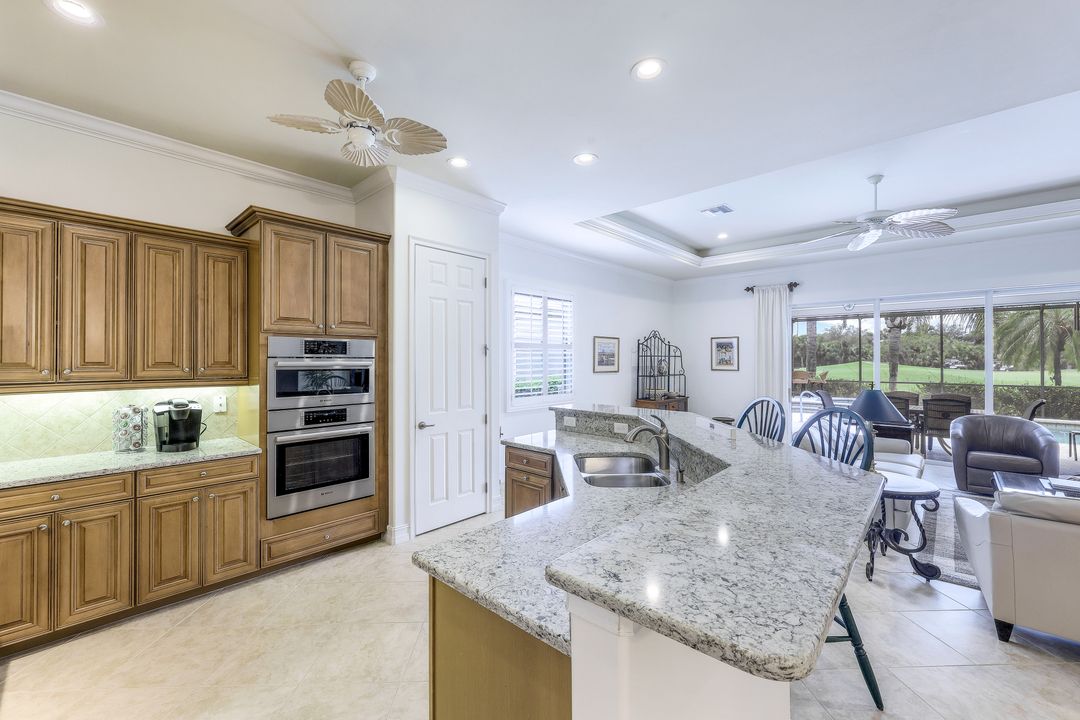 10491 Heritage Bay Blvd, Naples, FL 34120