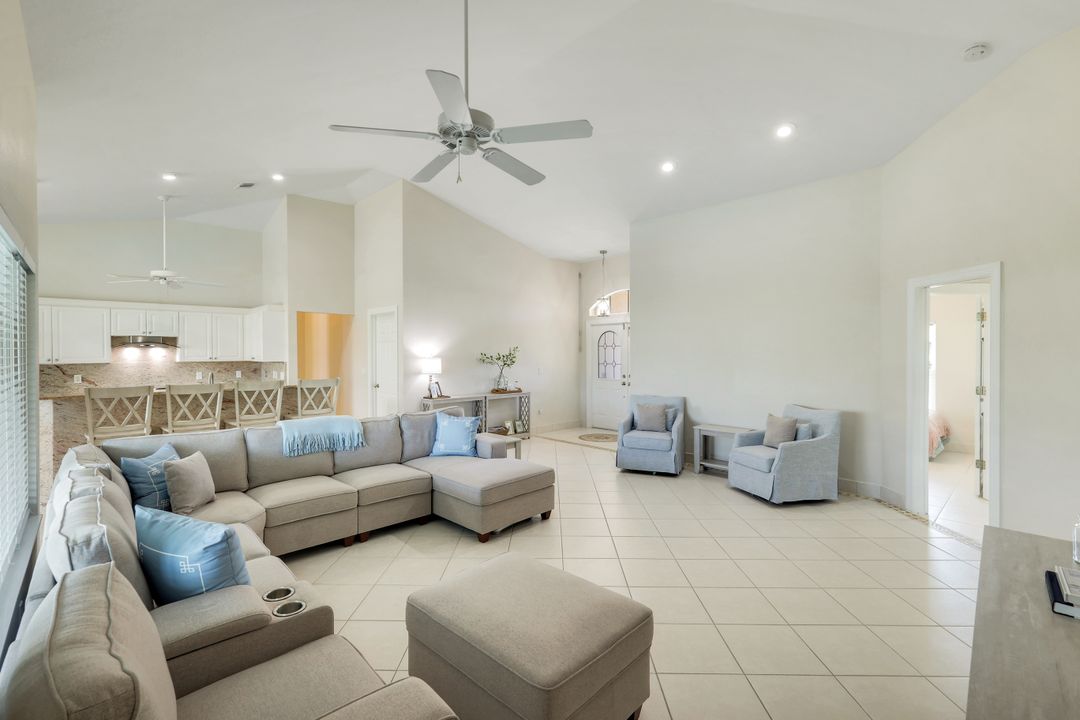 1390 Wayne Ave, Marco Island, FL 34145