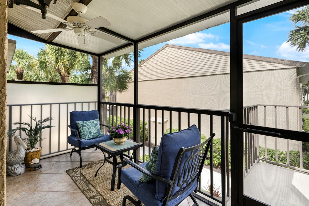 4240 Jack Frost Ct #6, Naples, FL 34112