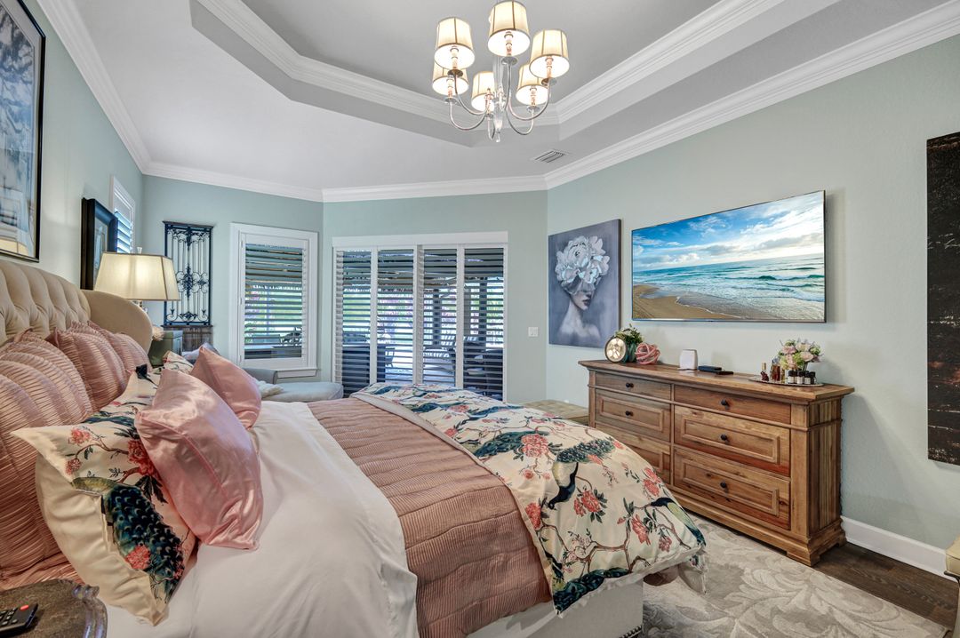 9784 Nickel Ridge Cir, Naples, FL 34120