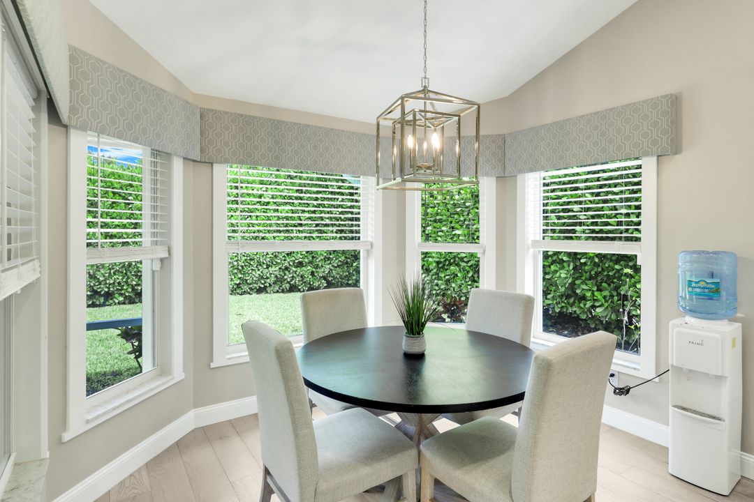 7661 San Sebastian Way, Naples, FL 34109