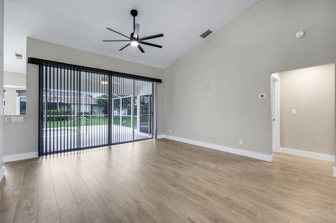 13651 Willow Bridge Dr, North Fort Myers, FL 33903