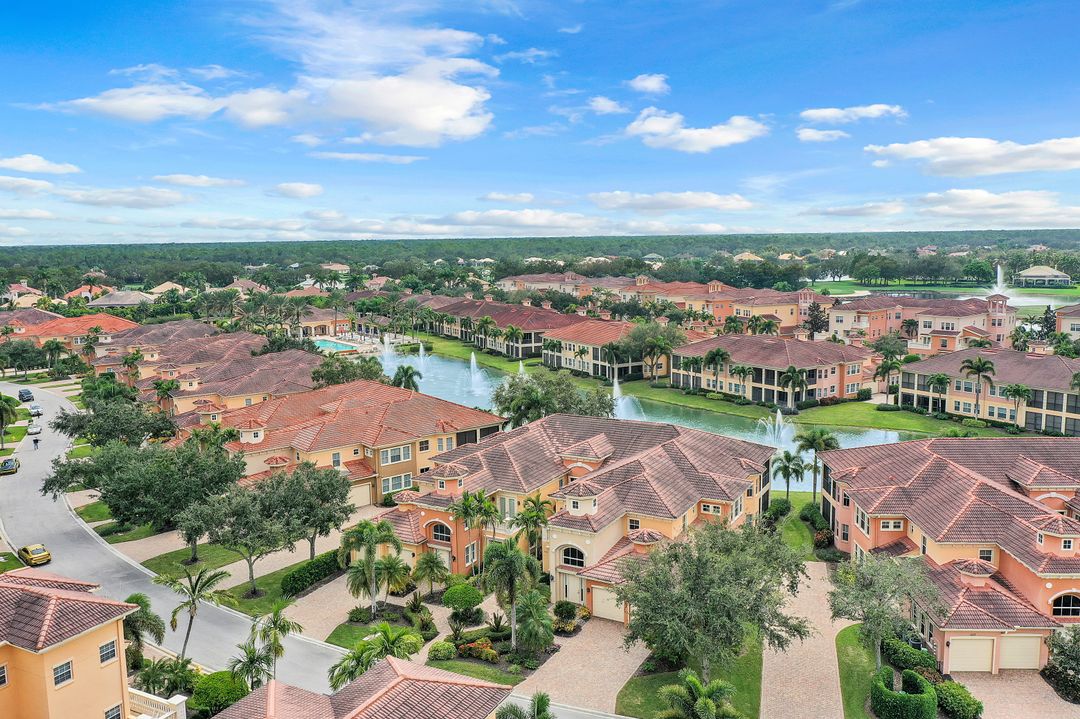 525 Avellino Isles Cir #33101, Naples, FL 34119