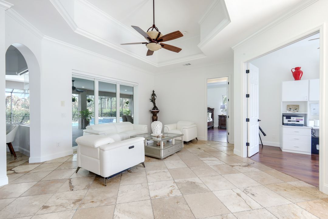 3223 4th Ave NE, Naples, FL 34120