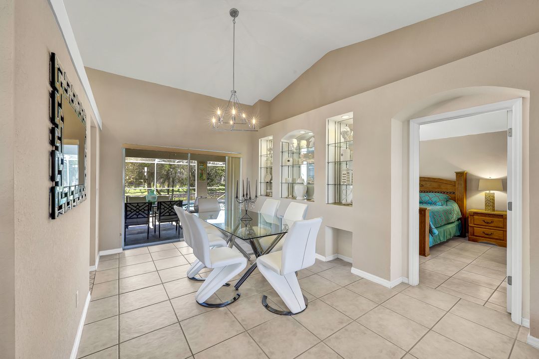 1046 SW 57th St, Cape Coral, FL 33914