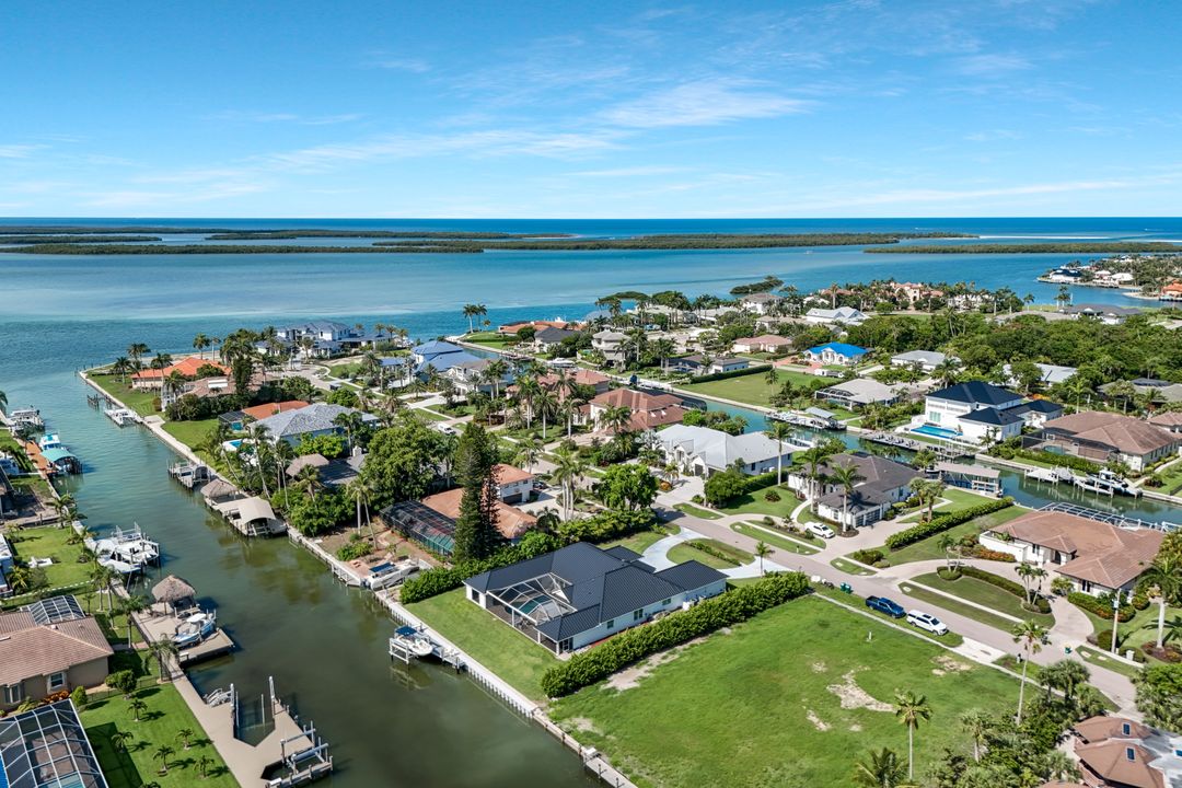 921 Scott Dr, Marco Island, FL 34145