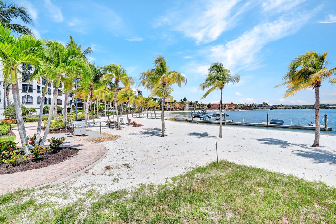 10721 Mirasol Dr #205, Miromar Lakes, FL 33913