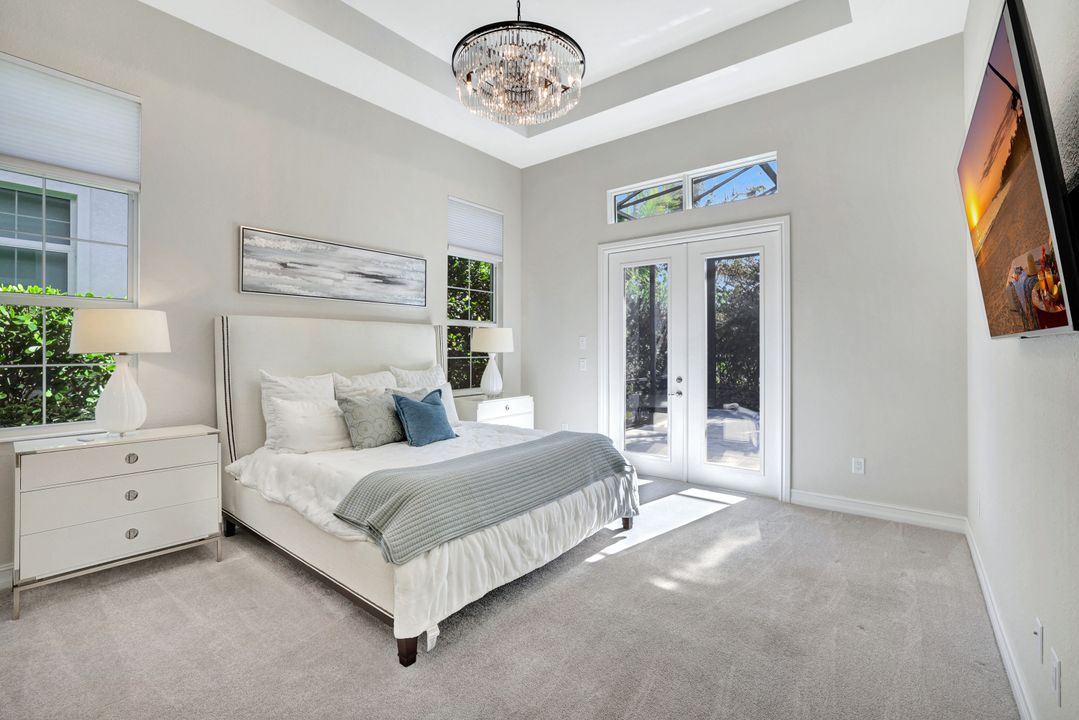 3164 Capistrano Lane, Naples, FL 34105