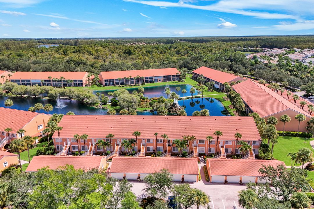 6720 Beach Resort Dr #10, Naples, FL 34114