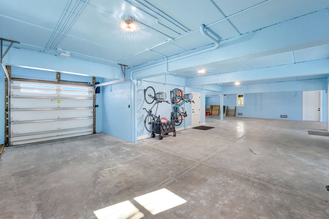 1044 Fish Crow Rd, Sanibel, FL 33957