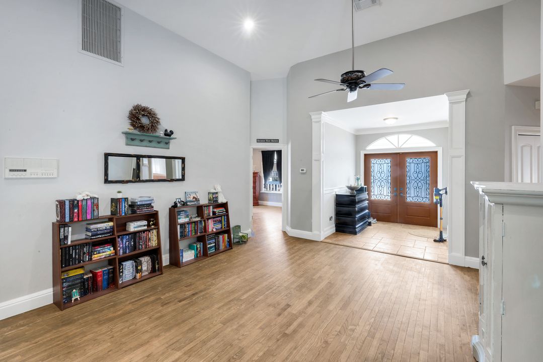 13731 E Terry St, Bonita Springs, FL 34135