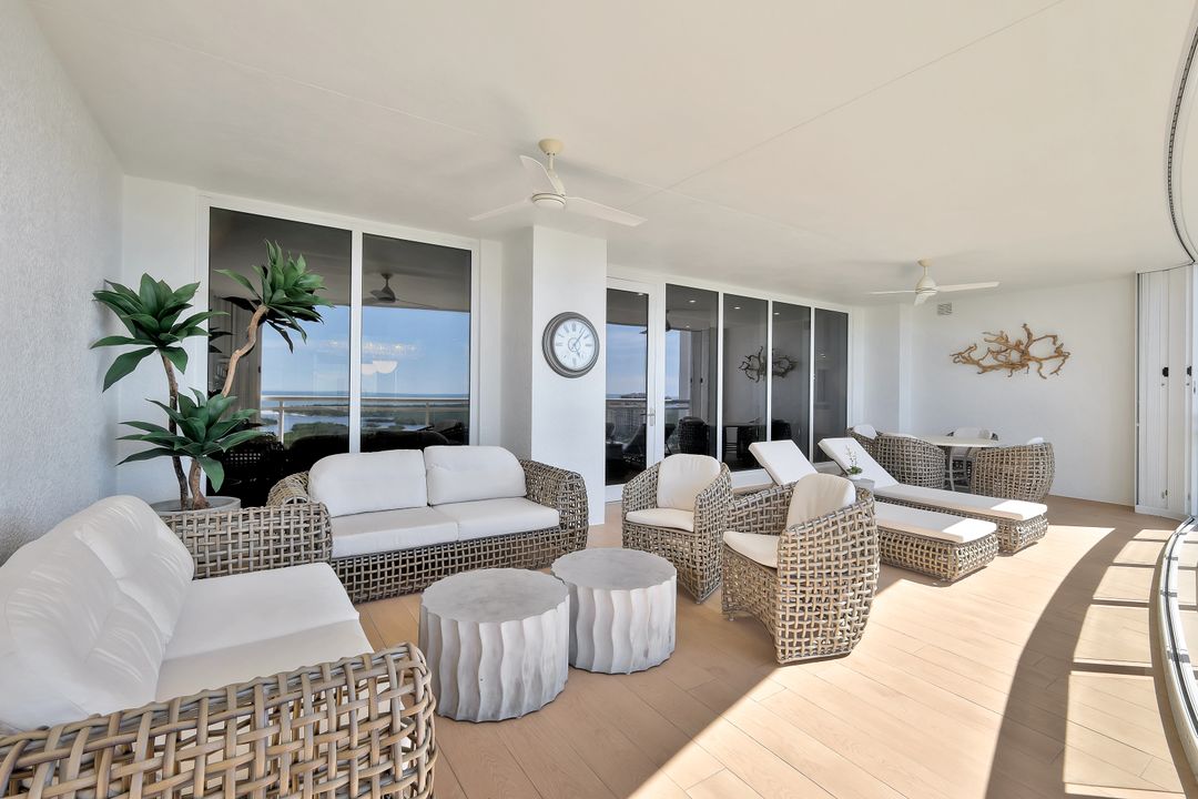 13915 Old Coast Rd #1702, Naples, FL 34110