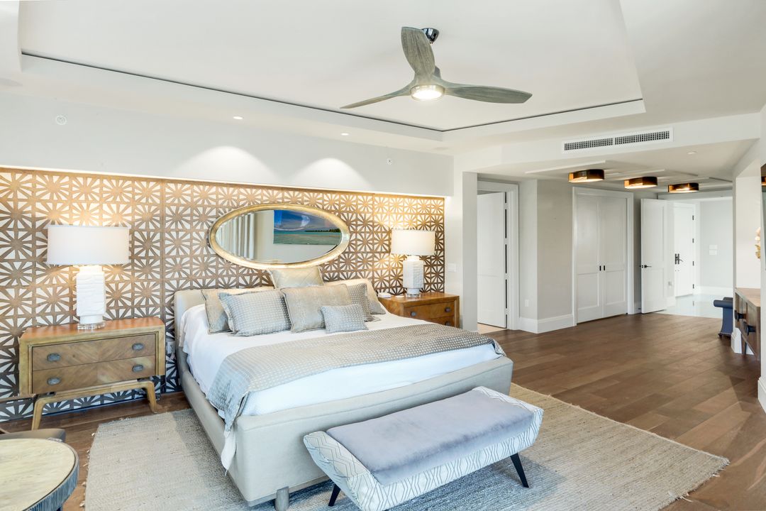 13665 Vanderbilt Dr #301, Naples, FL 34110