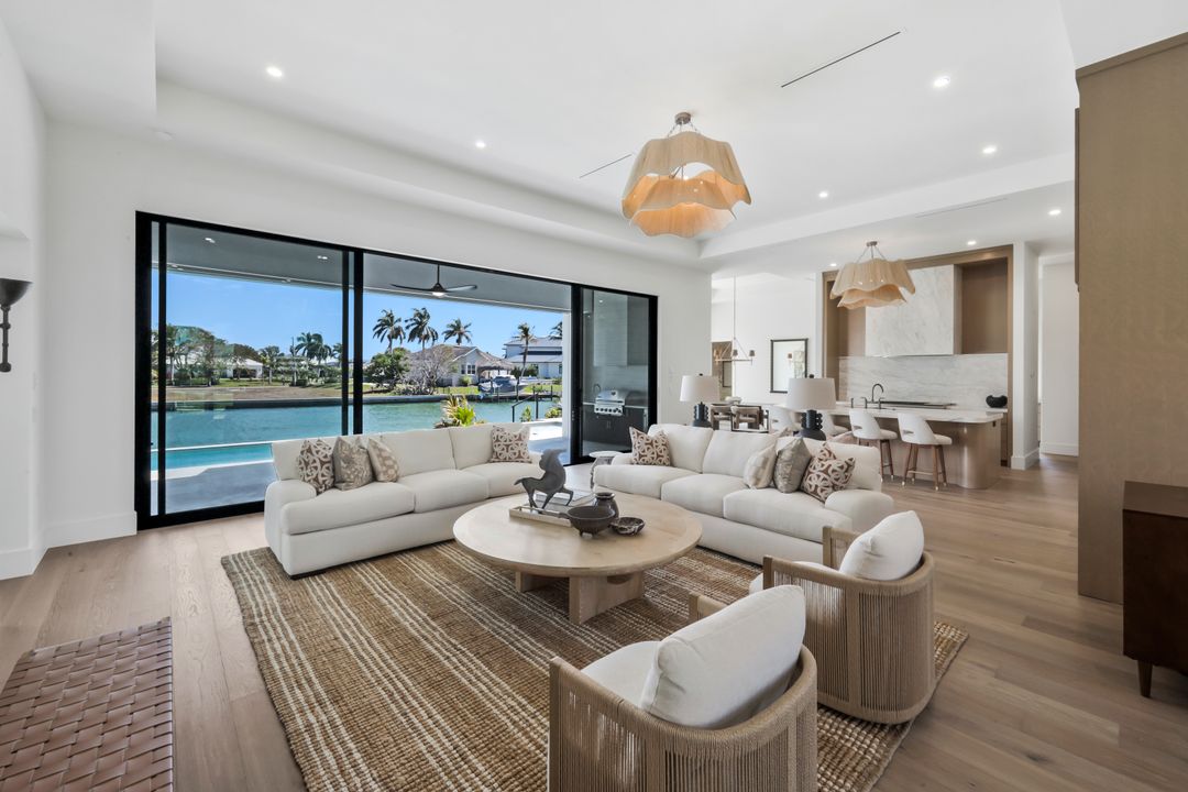 812 Milan Ct, Marco Island, FL 34145