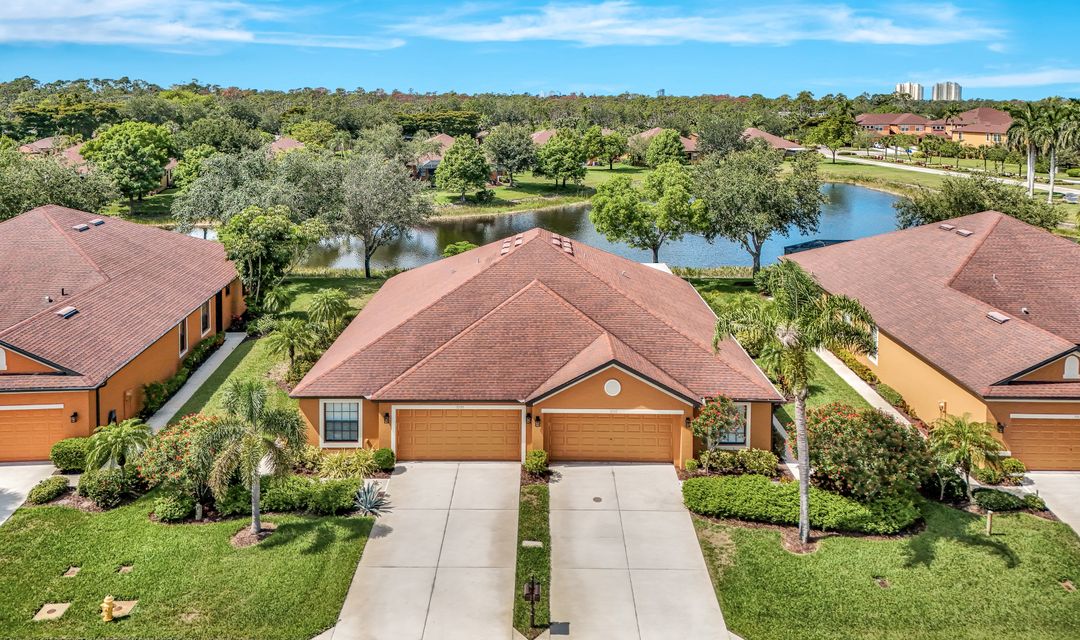 3737 Pino Vista Way, Estero, FL 33928